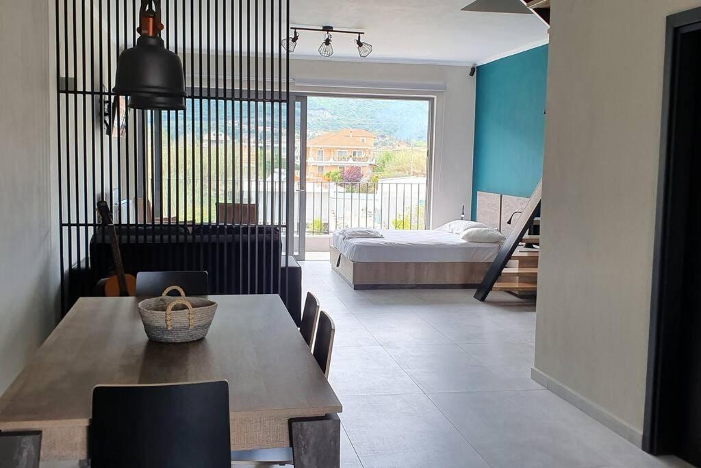 Appartamento Nydri Loft Esterno foto