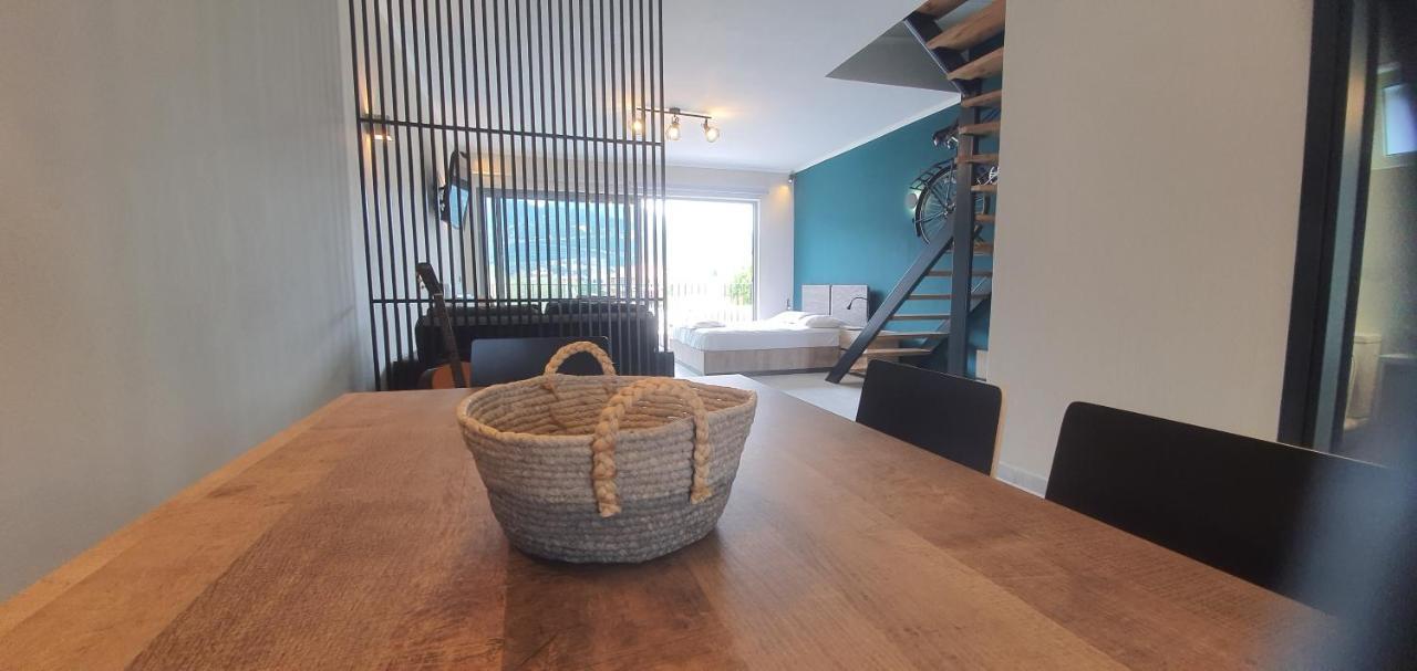 Appartamento Nydri Loft Esterno foto